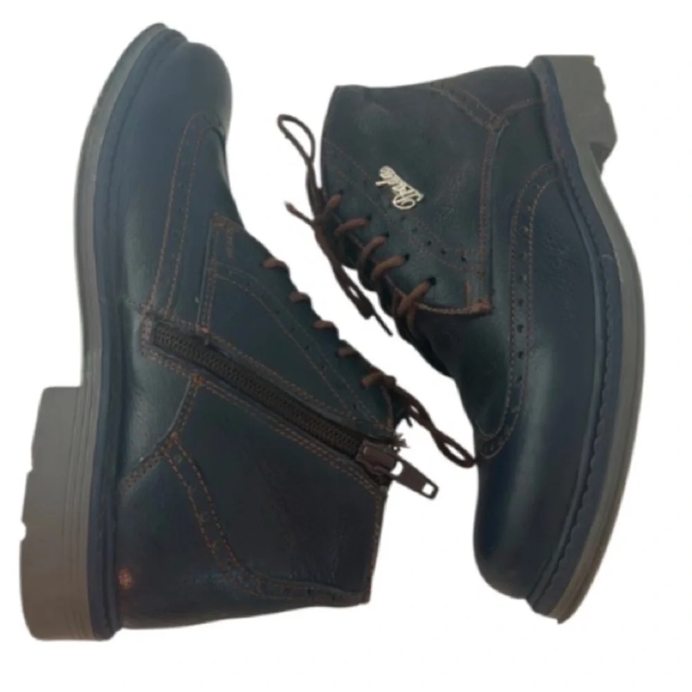 Authentic Prada luxury designer boys navy leather oxford boots sz 13.5 Euro 31